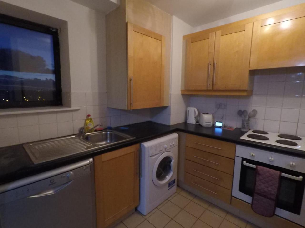 The Sentinel Tower Airport Apartments Ballymun Extérieur photo